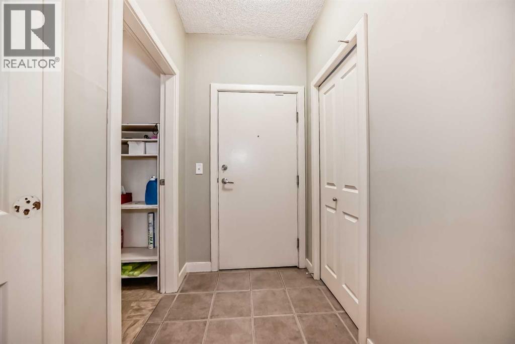 110, 108 Country Village Circle NE, Calgary, Alberta  T3K 0E3 - Photo 27 - A2328170