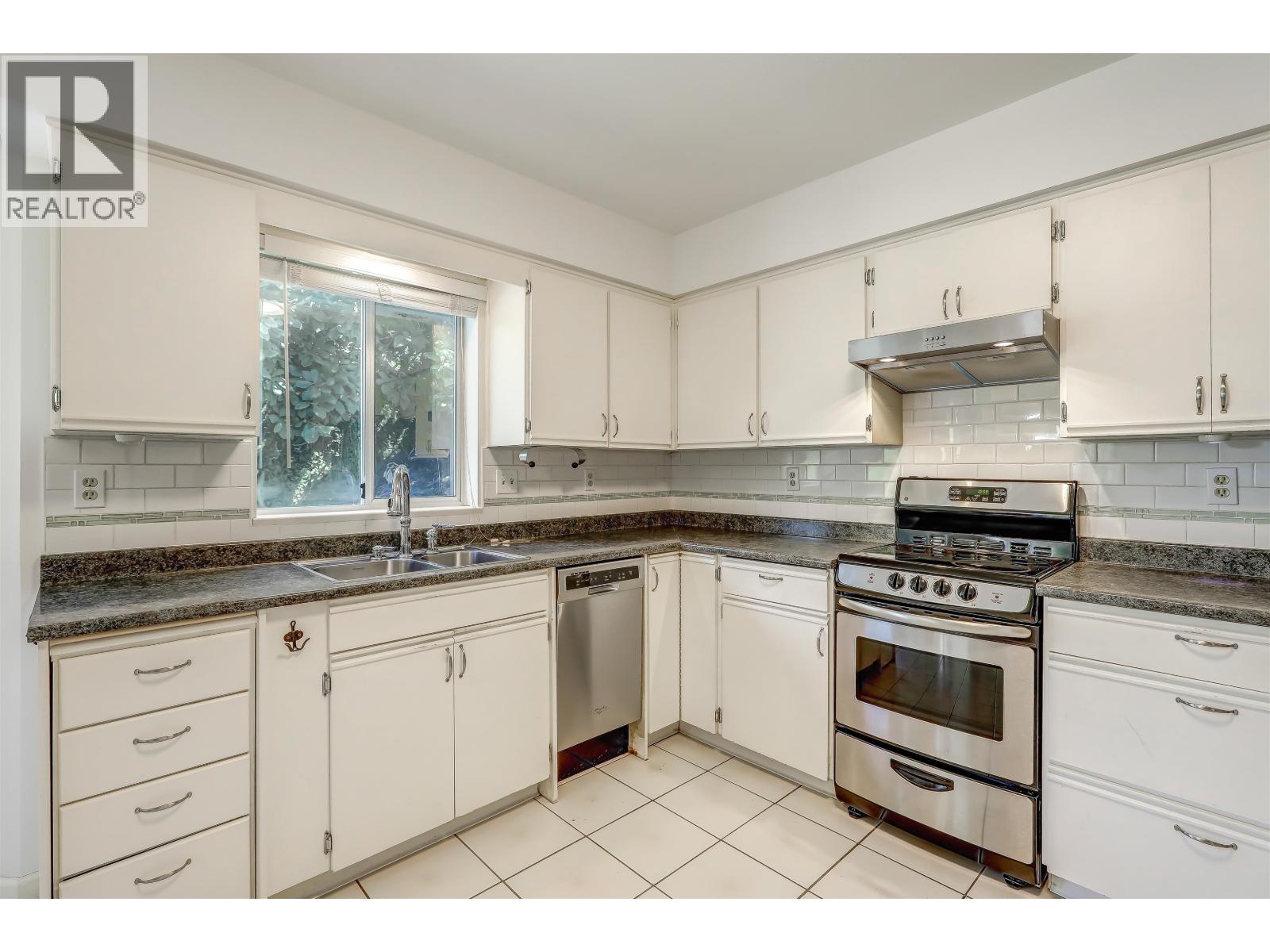 5367 Hazel Court, Delta, British Columbia  V4K 4G9 - Photo 9 - R3149331