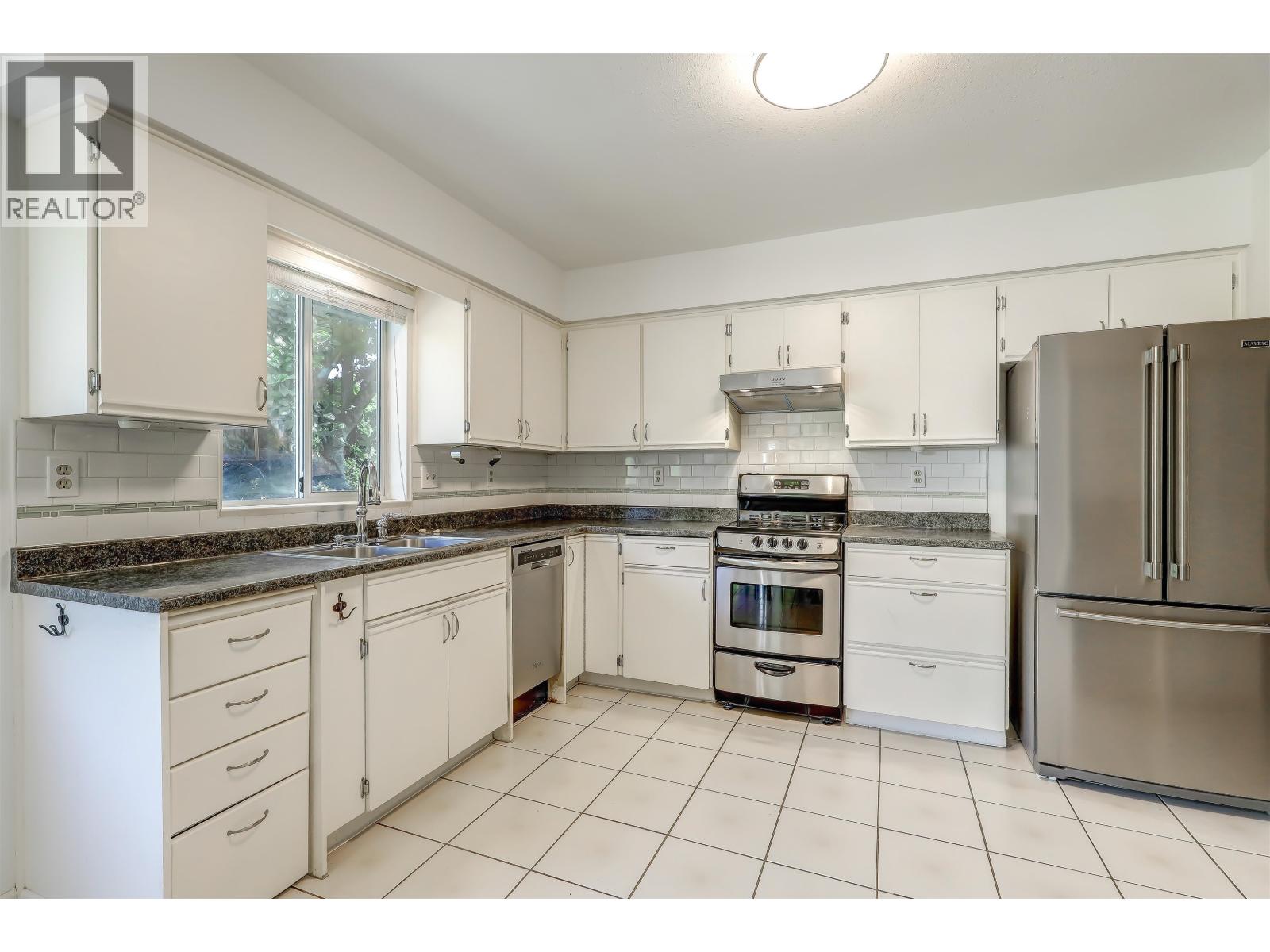 5367 Hazel Court, Delta, British Columbia  V4K 4G9 - Photo 6 - R3149331