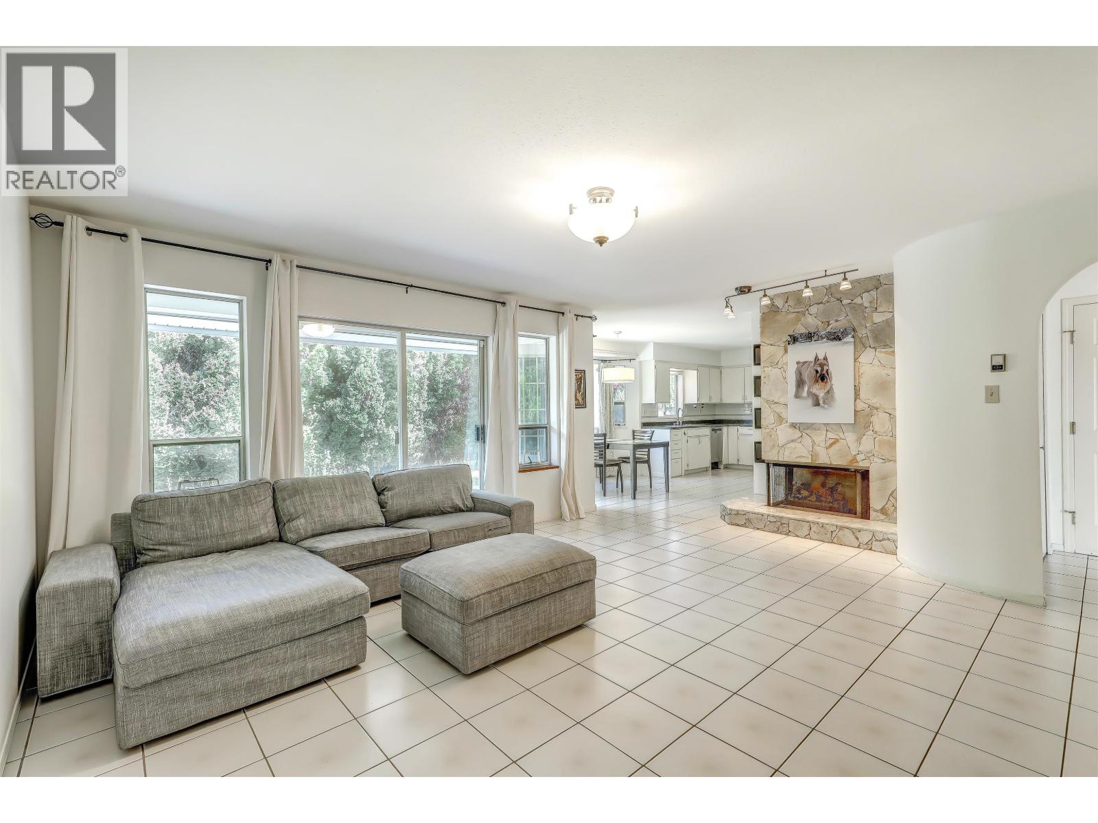 5367 HAZEL COURT, Delta, British Columbia