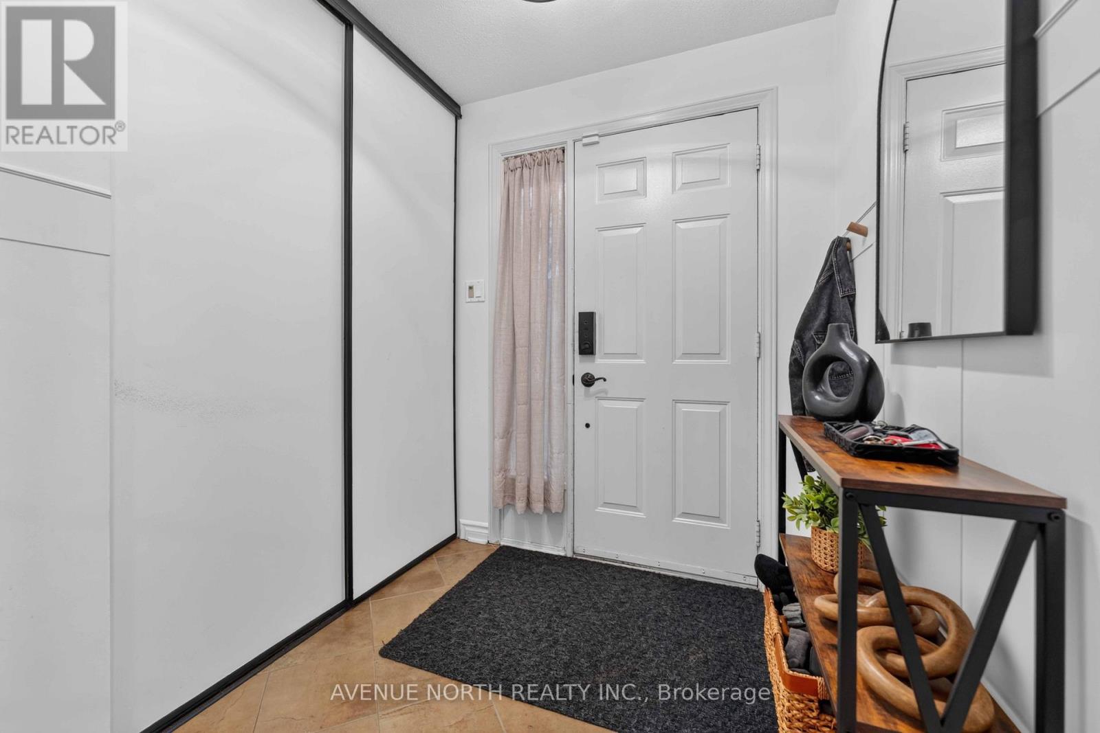 678 Thicket Way, Ottawa, Ontario  K4A 3B2 - Photo 2 - X13611016