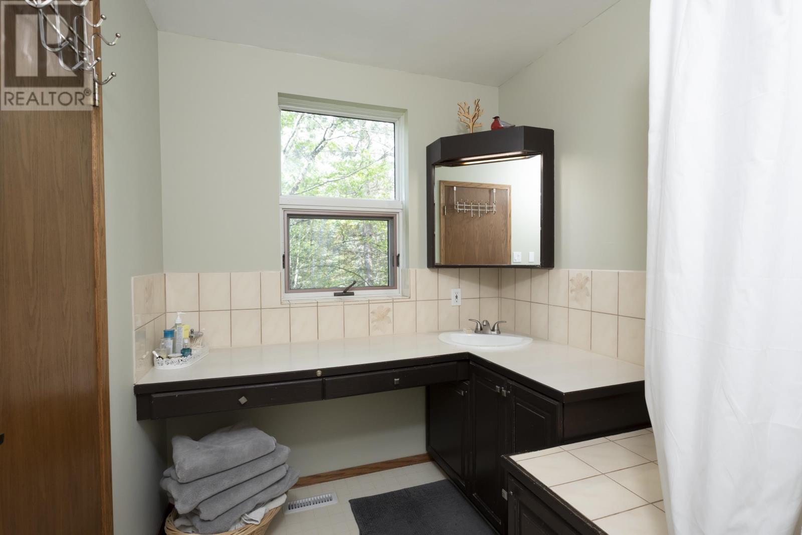 247 Shirley Rd, Thunder Bay, Ontario  P7G 2G4 - Photo 28 - TB2601561