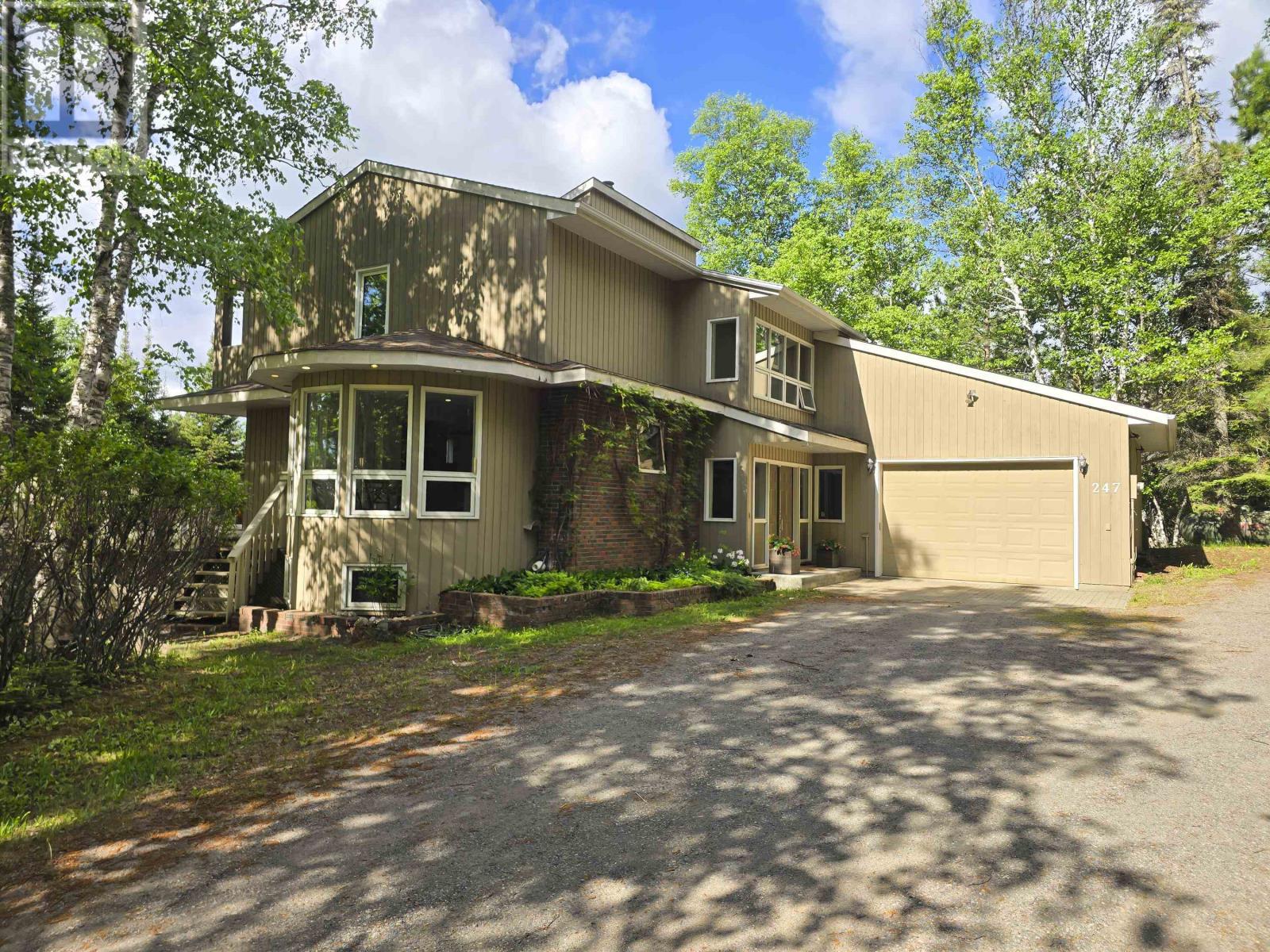 247 Shirley Rd, Thunder Bay, Ontario  P7G 2G4 - Photo 2 - TB2601561