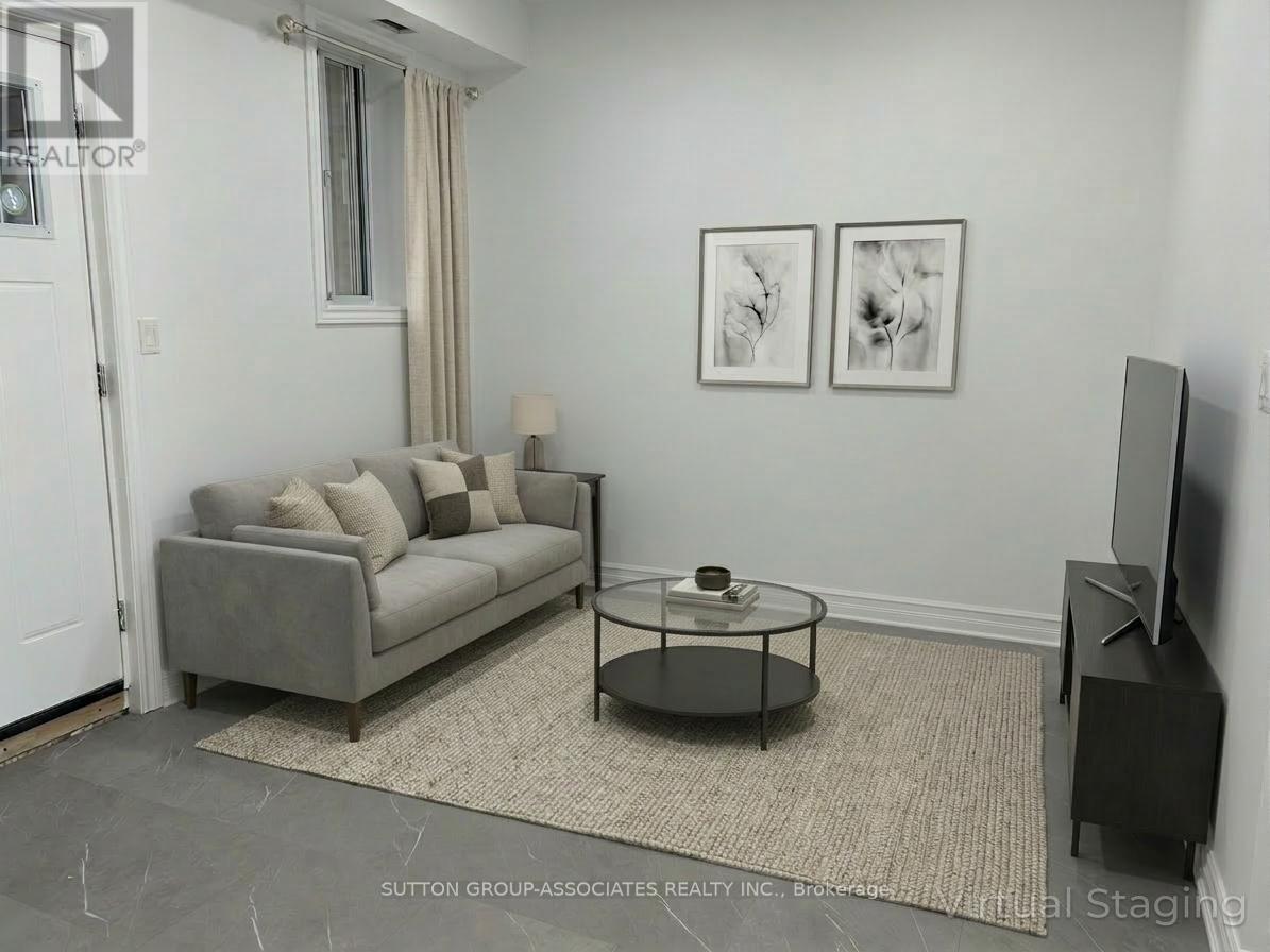 2nd Fl - 792 College Street, Toronto, Ontario  M6G 1C5 - Photo 3 - C13611012