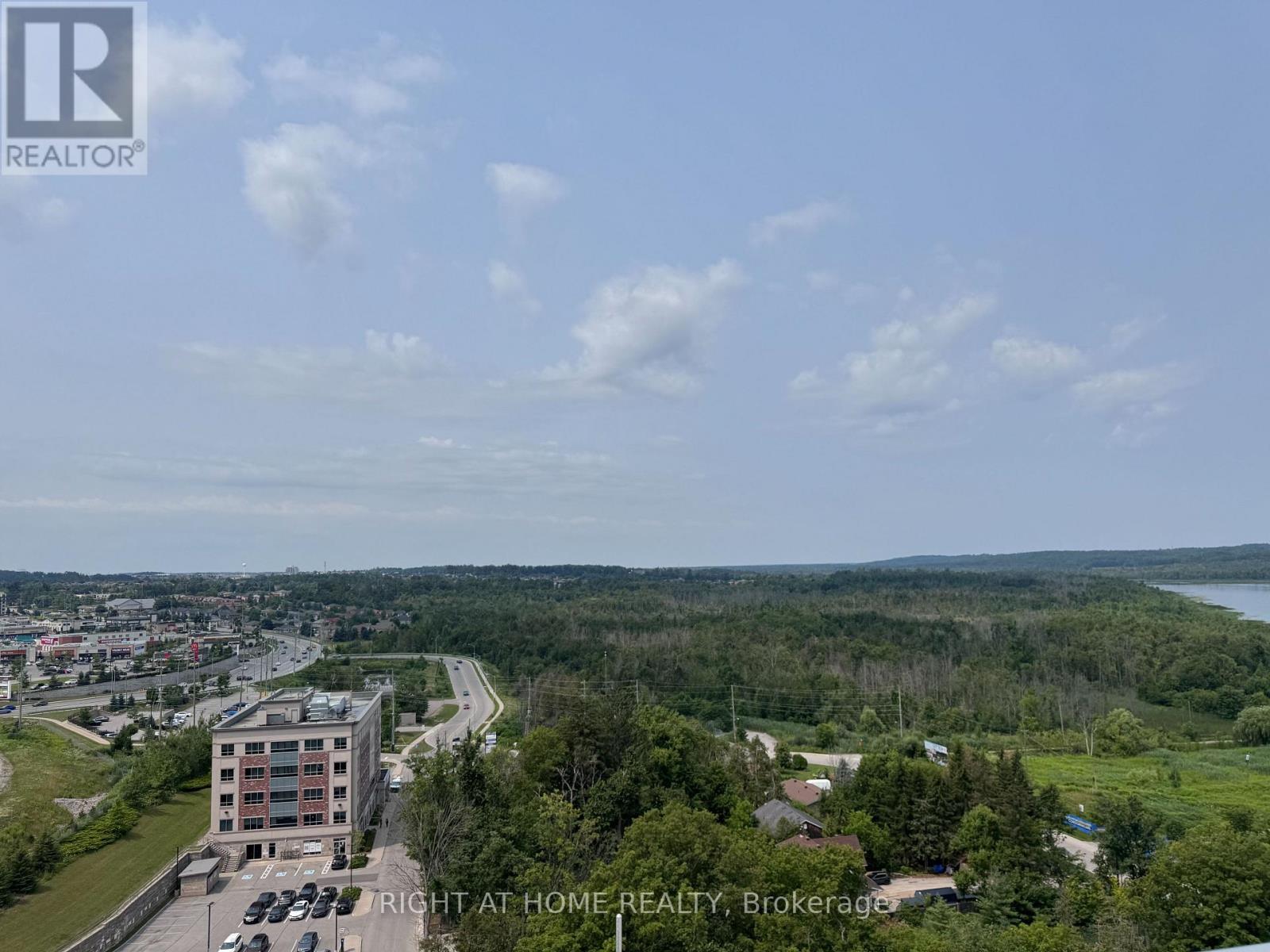 707 - 56 Lakeside Terrace, Barrie, Ontario  L4M 0L4 - Photo 2 - S13611010
