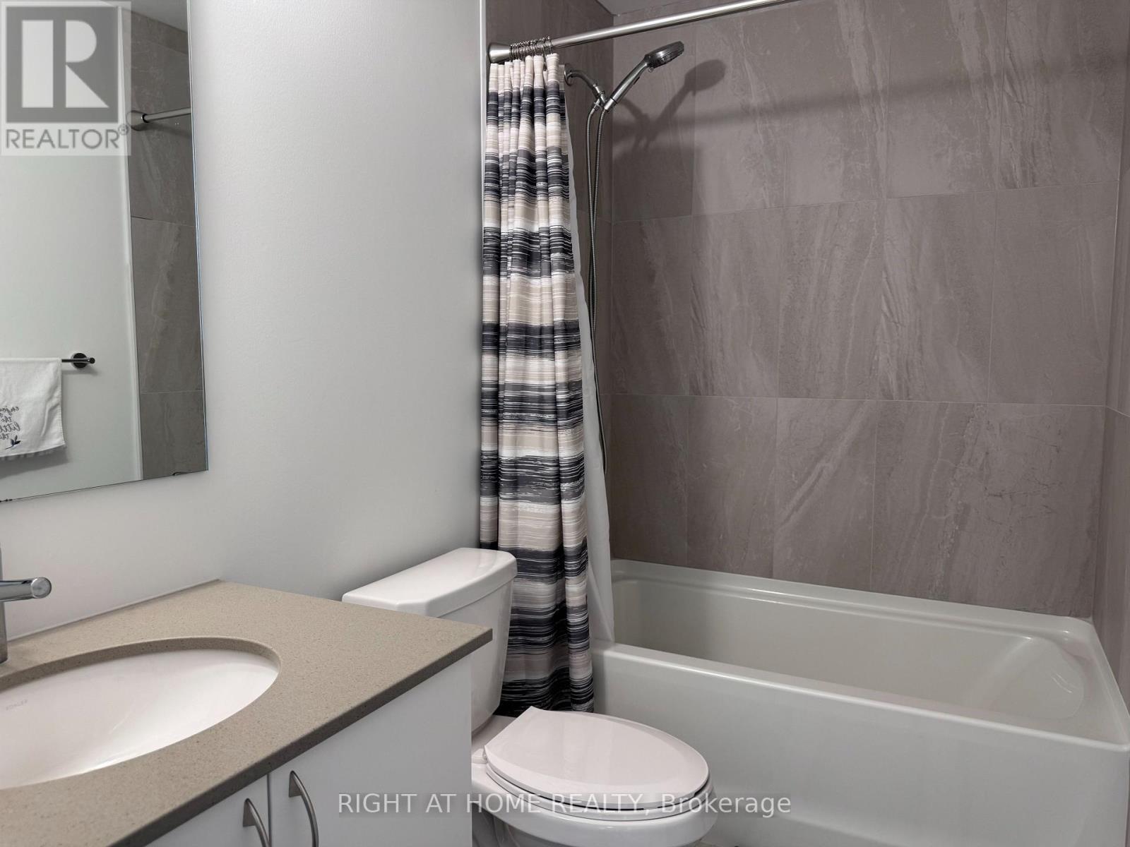 707 - 56 Lakeside Terrace, Barrie, Ontario  L4M 0L4 - Photo 9 - S13611010