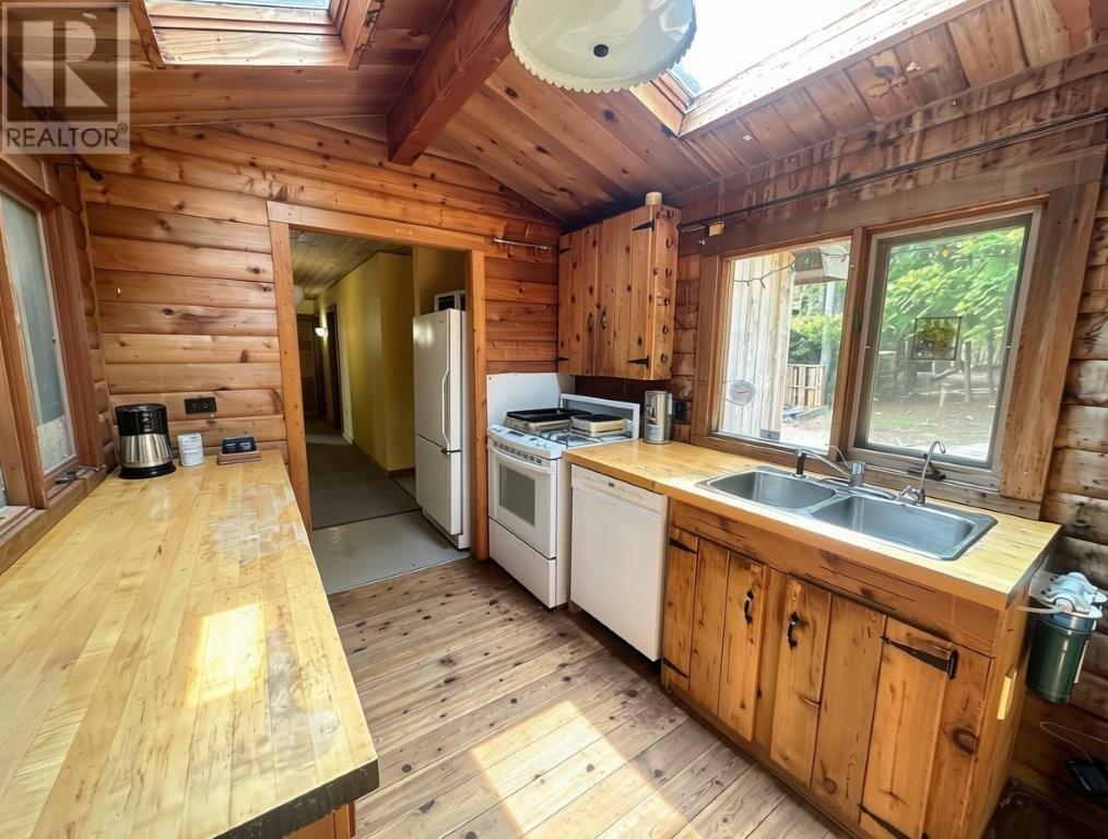 3157 Nelson Drive, Shuniah, Ontario  P7A 0W7 - Photo 6 - TB2602052