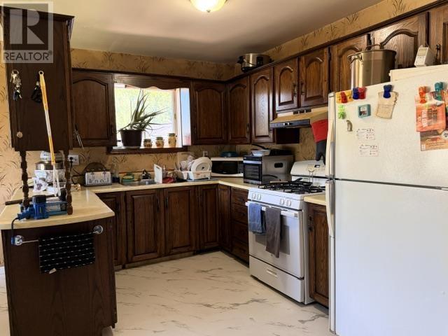 26145 Highway 17 E, Blind River, Ontario  P0R 1B0 - Photo 10 - SM261657