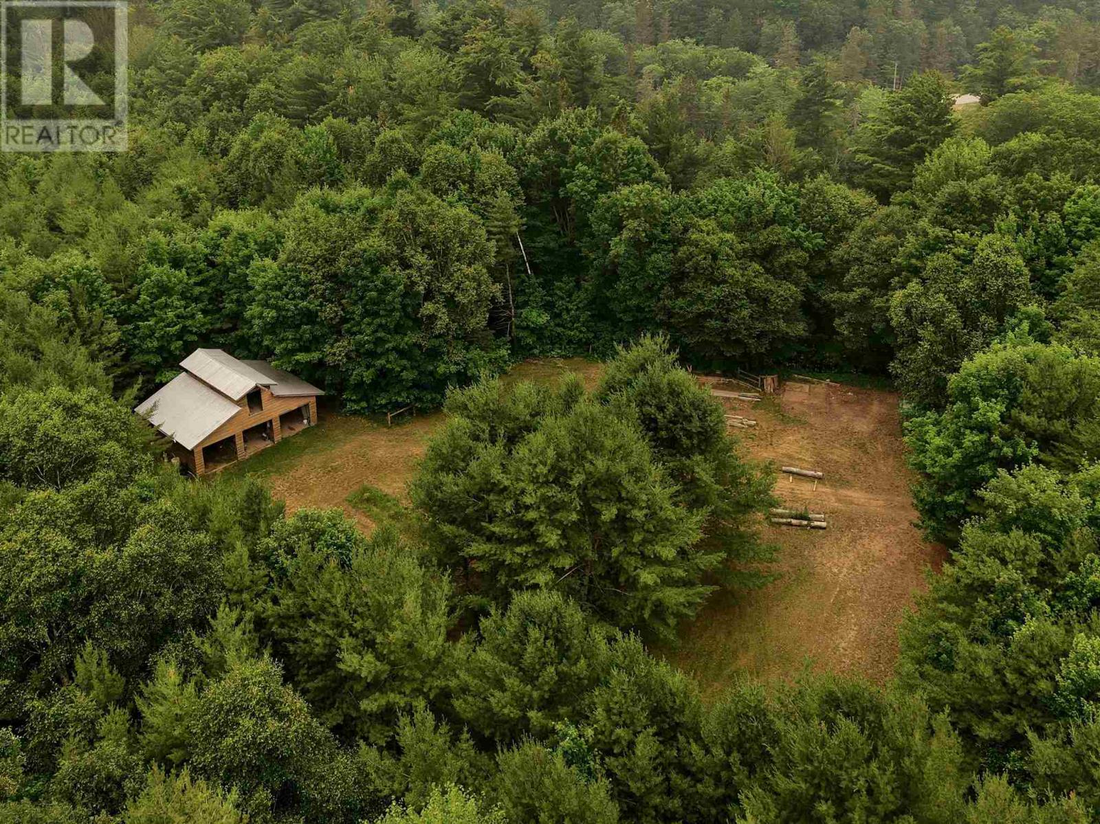 1130 Allen's Side Rd, Sault Ste. Marie, Ontario  P6A 5K8 - Photo 46 - SM261936