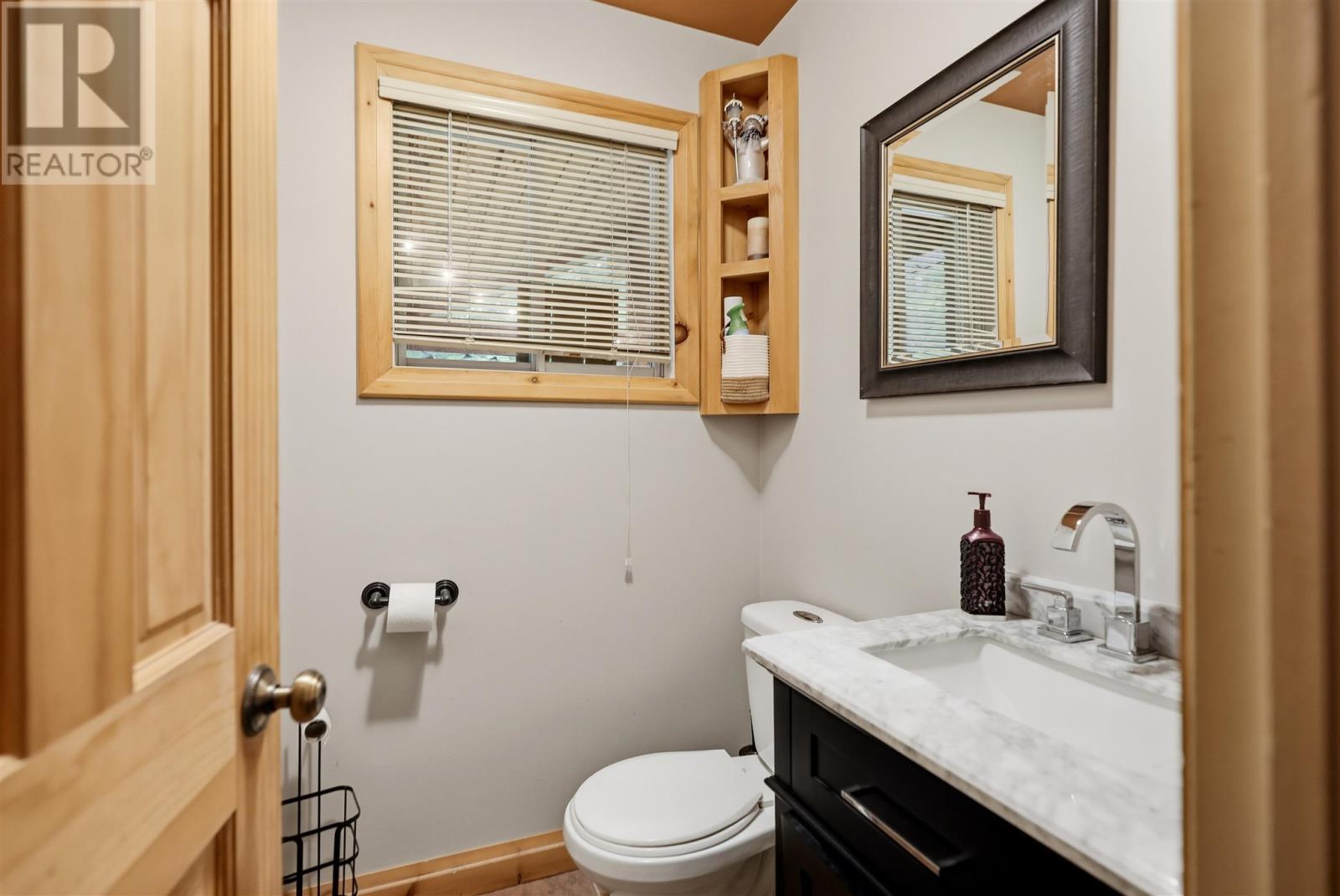 1130 Allen's Side Rd, Sault Ste. Marie, Ontario  P6A 5K8 - Photo 9 - SM261936