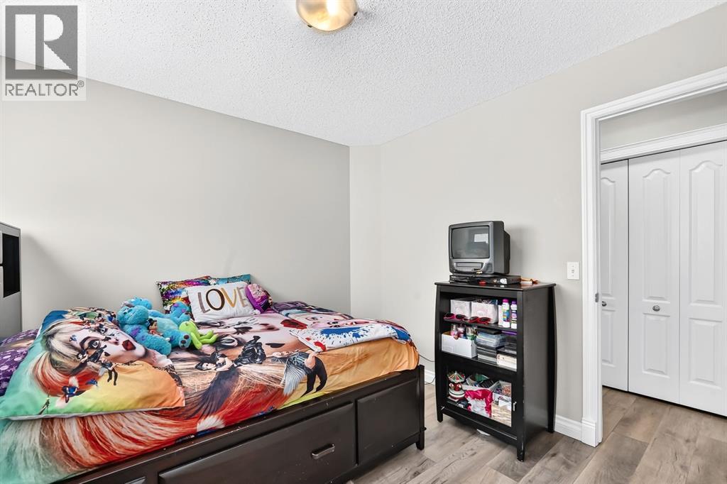 327 Sagewood Place SW, Airdrie, Alberta  T4B 3M8 - Photo 24 - A2317017