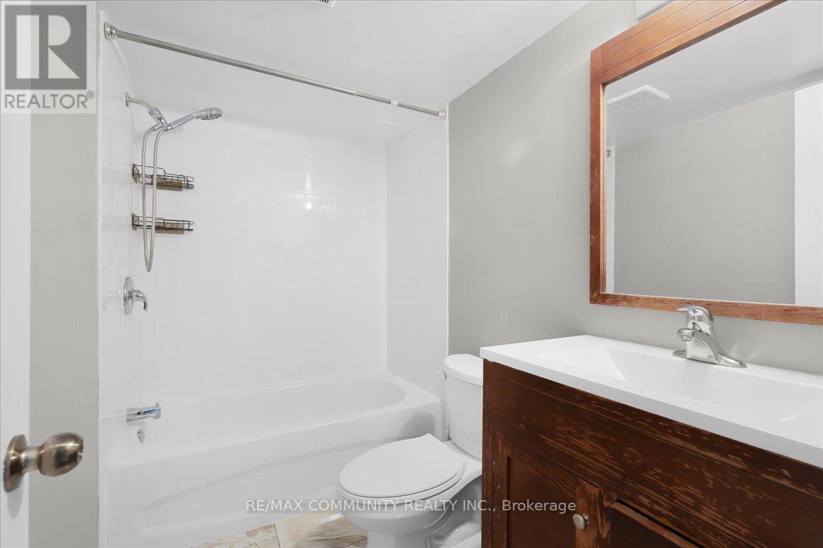 461 Rougewalk Drive, Pickering, Ontario  L1X 0A1 - Photo 41 - E13611038