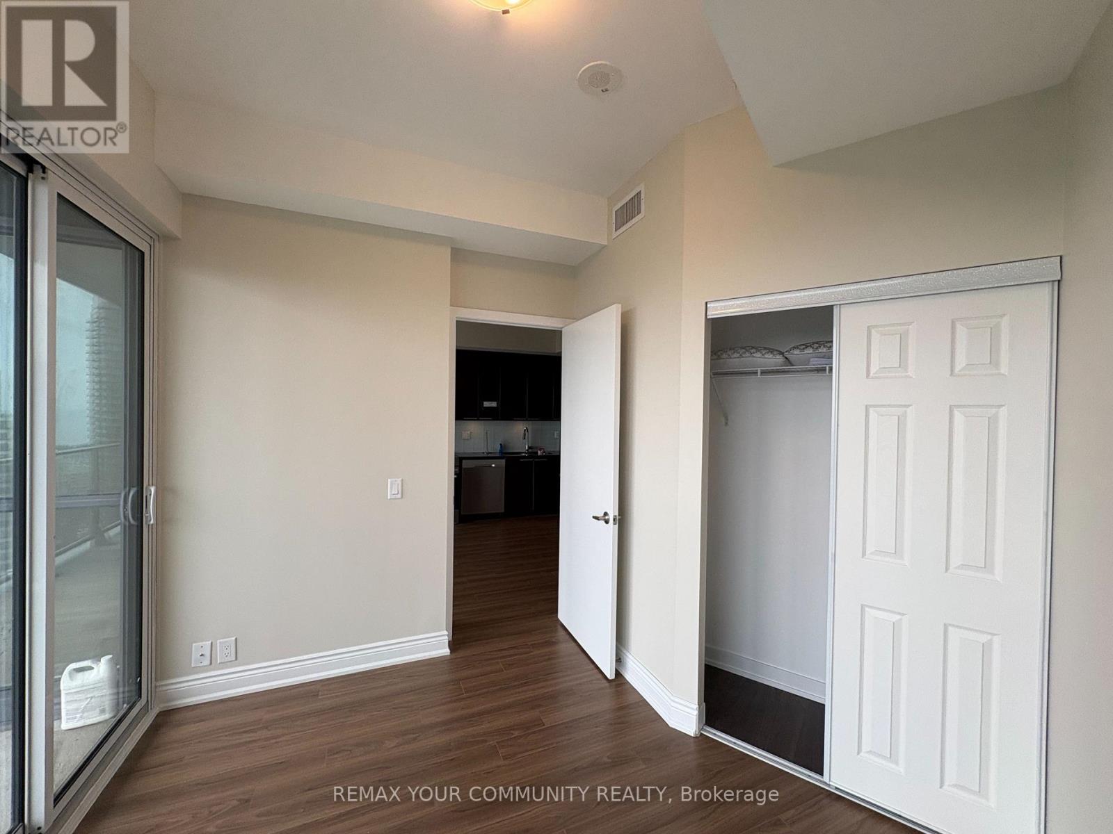 2404 - 10 Park Lawn Road, Toronto, Ontario  M8V 0H9 - Photo 29 - W13610870