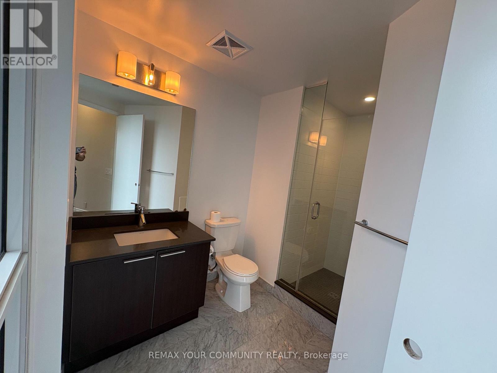 2404 - 10 Park Lawn Road, Toronto, Ontario  M8V 0H9 - Photo 38 - W13610870
