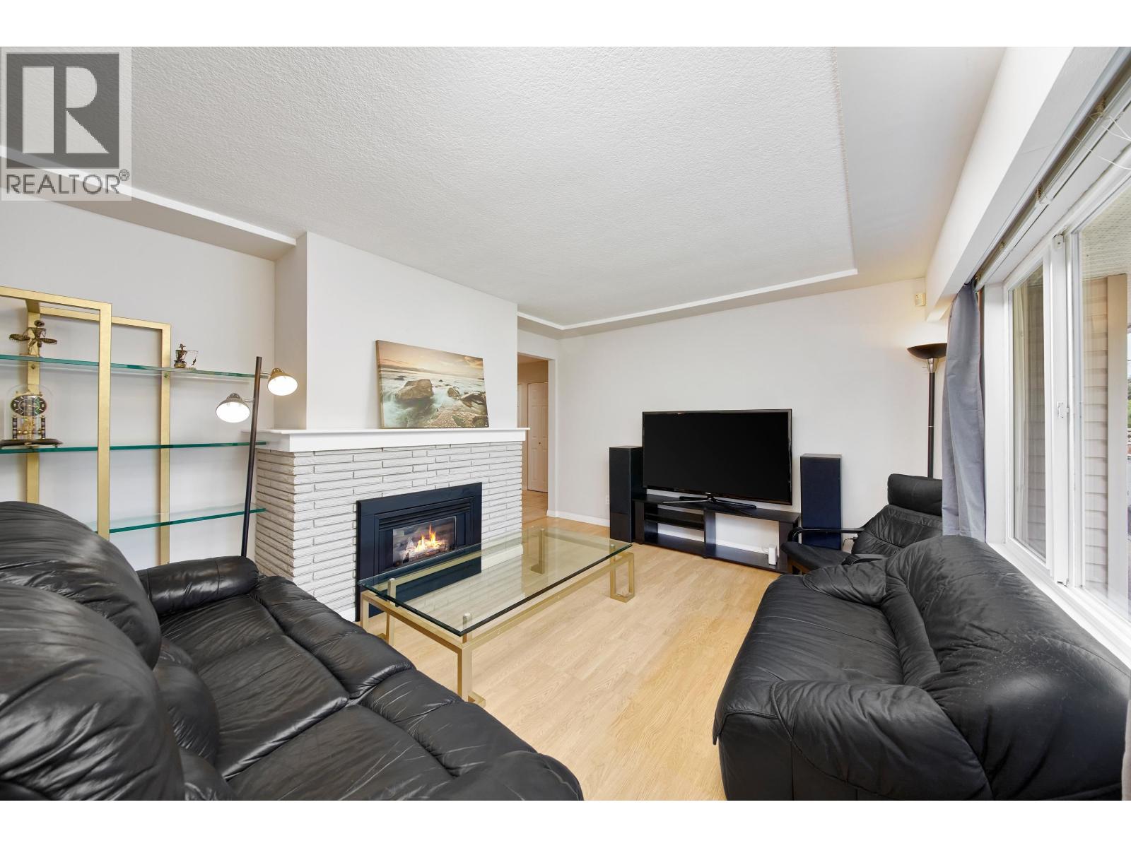 12209 Skillen Street, Maple Ridge, British Columbia  V2X 4X4 - Photo 4 - R3150015