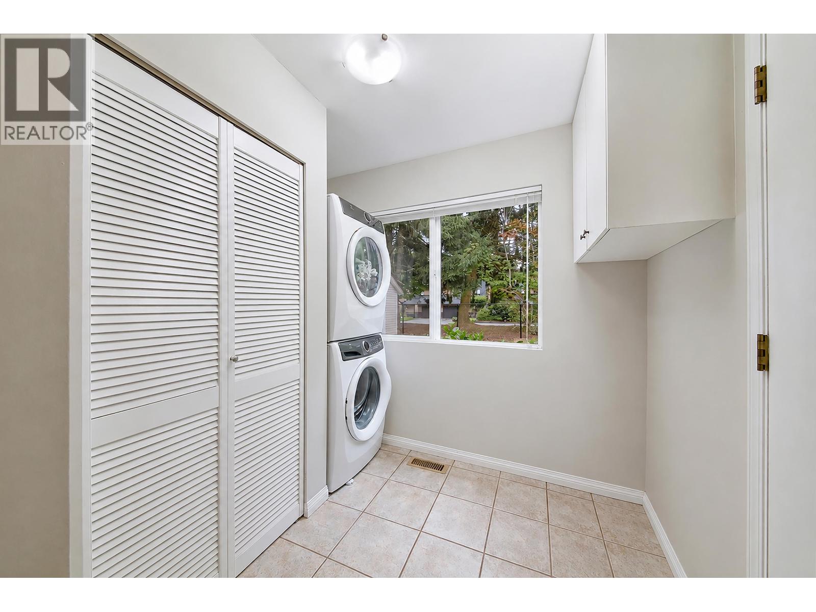 12209 Skillen Street, Maple Ridge, British Columbia  V2X 4X4 - Photo 12 - R3150015