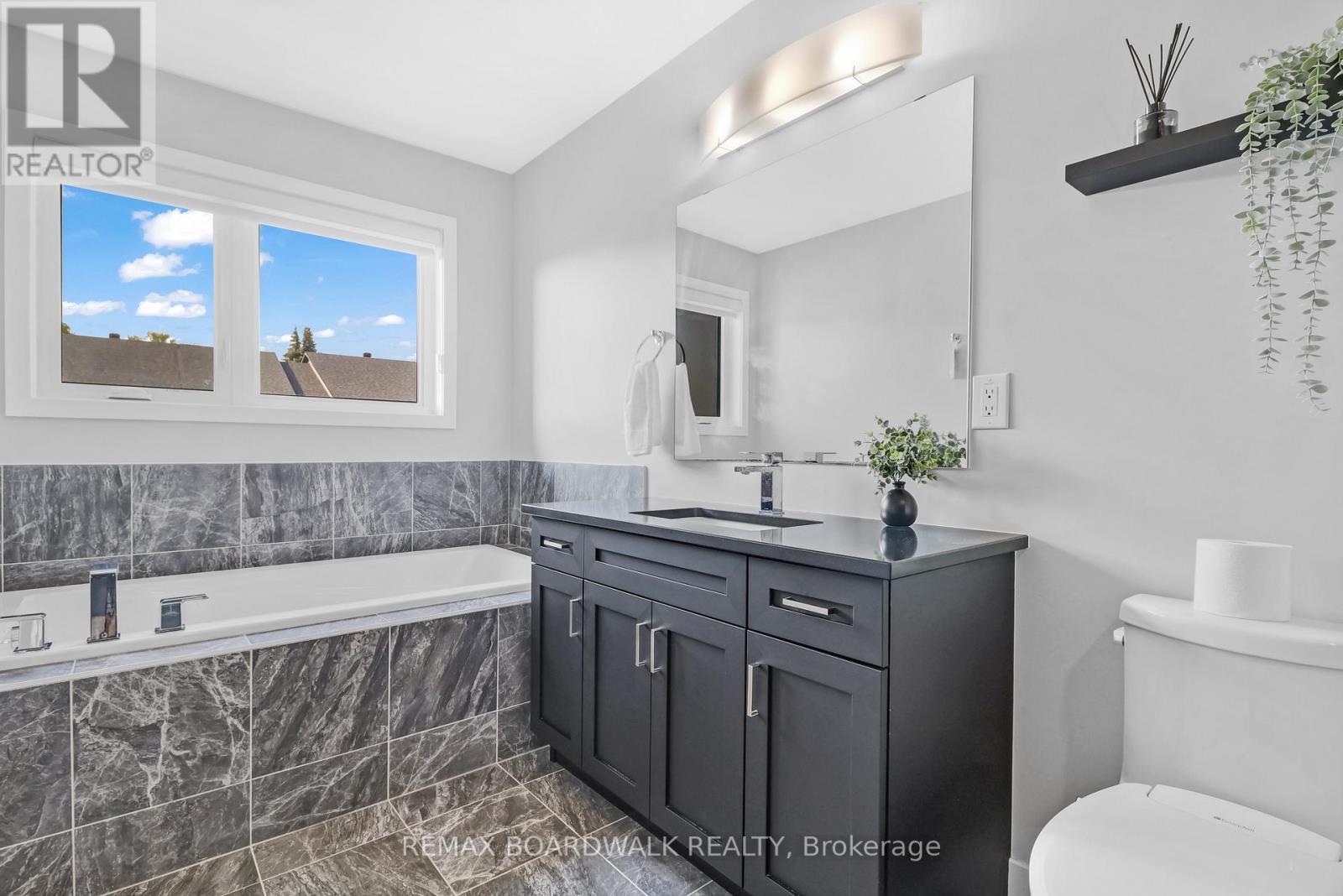 232 Bristol Crescent, North Grenville, Ontario  K0G 1J0 - Photo 19 - X13611088