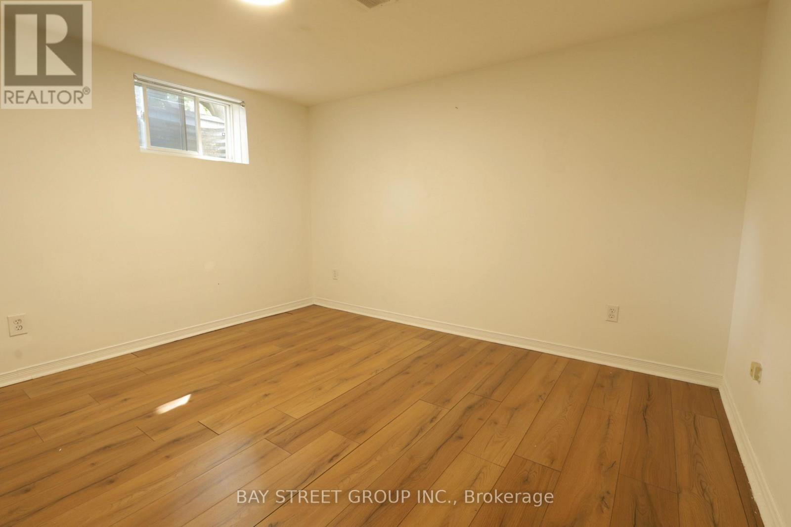 280 Boisdale Avenue, Richmond Hill, Ontario  L4C 1R3 - Photo 6 - N13611076