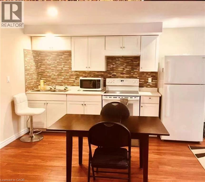 771 Snowberry Court Unit# Lower, Waterloo, Ontario  N2V 0C5 - Photo 3 - 40851552