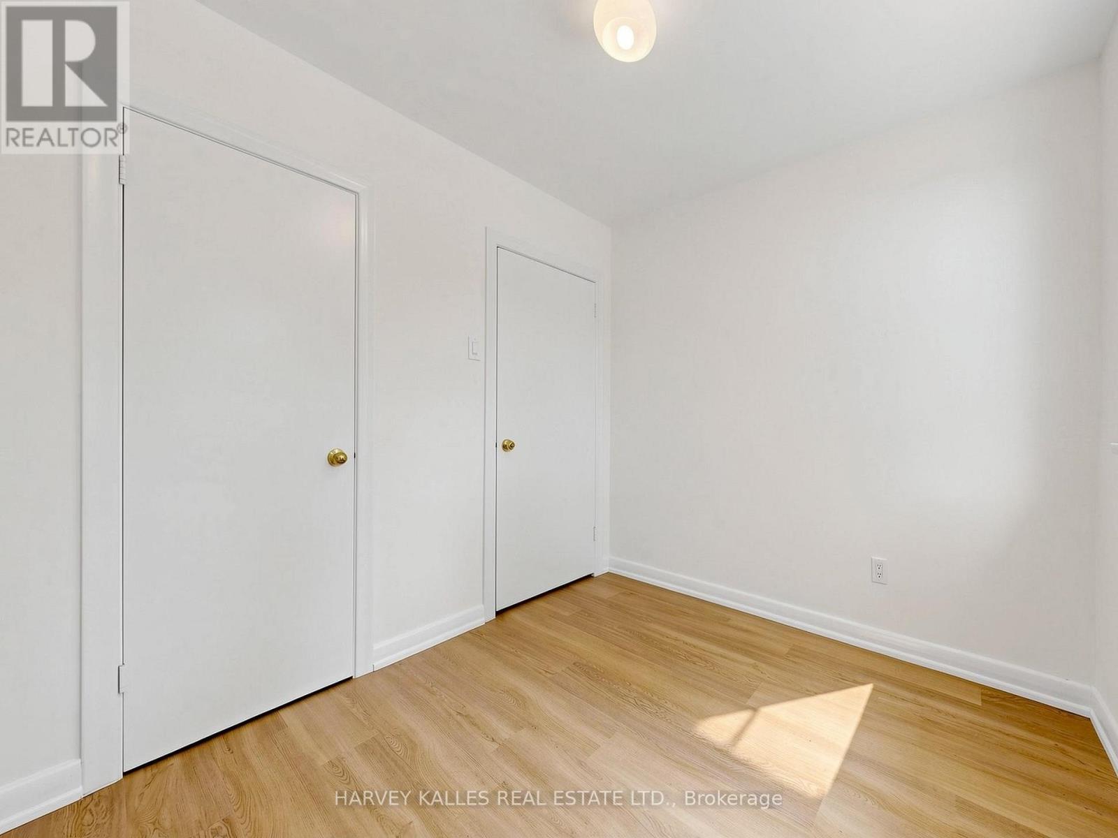 87 Combe Avenue, Toronto, Ontario  M3H 4J6 - Photo 19 - C13523354