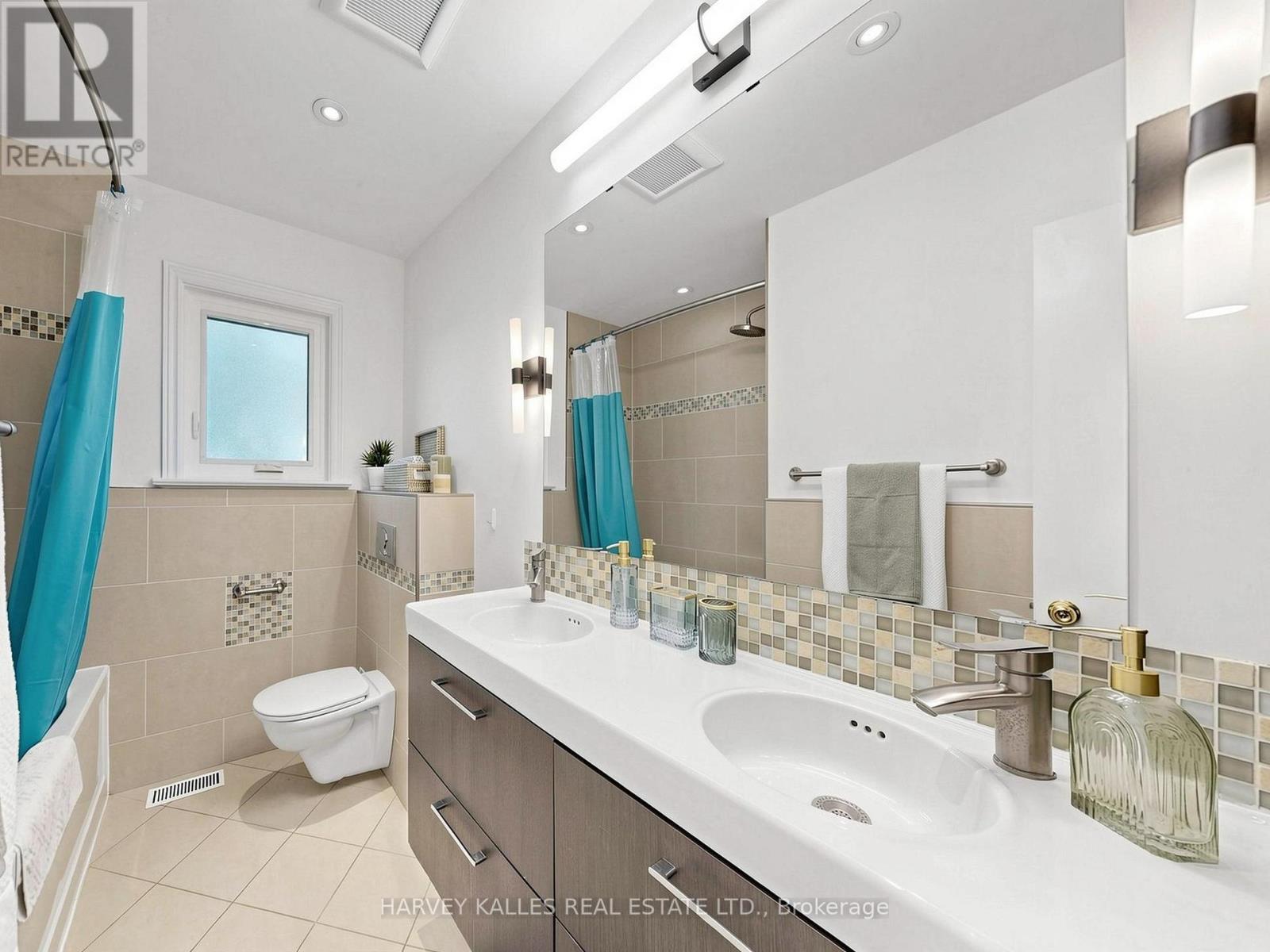 87 Combe Avenue, Toronto, Ontario  M3H 4J6 - Photo 20 - C13523354