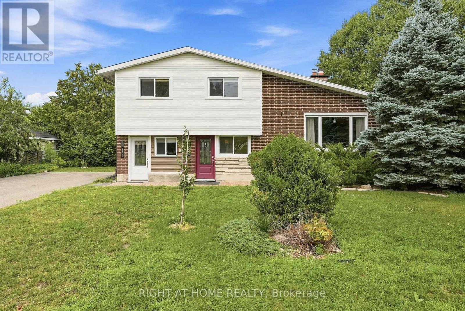 2346 EDWIN CRESCENT, ottawa, Ontario