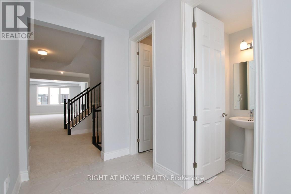205 Yearling Circle, Ottawa, Ontario  K0A 2Z0 - Photo 3 - X13611122