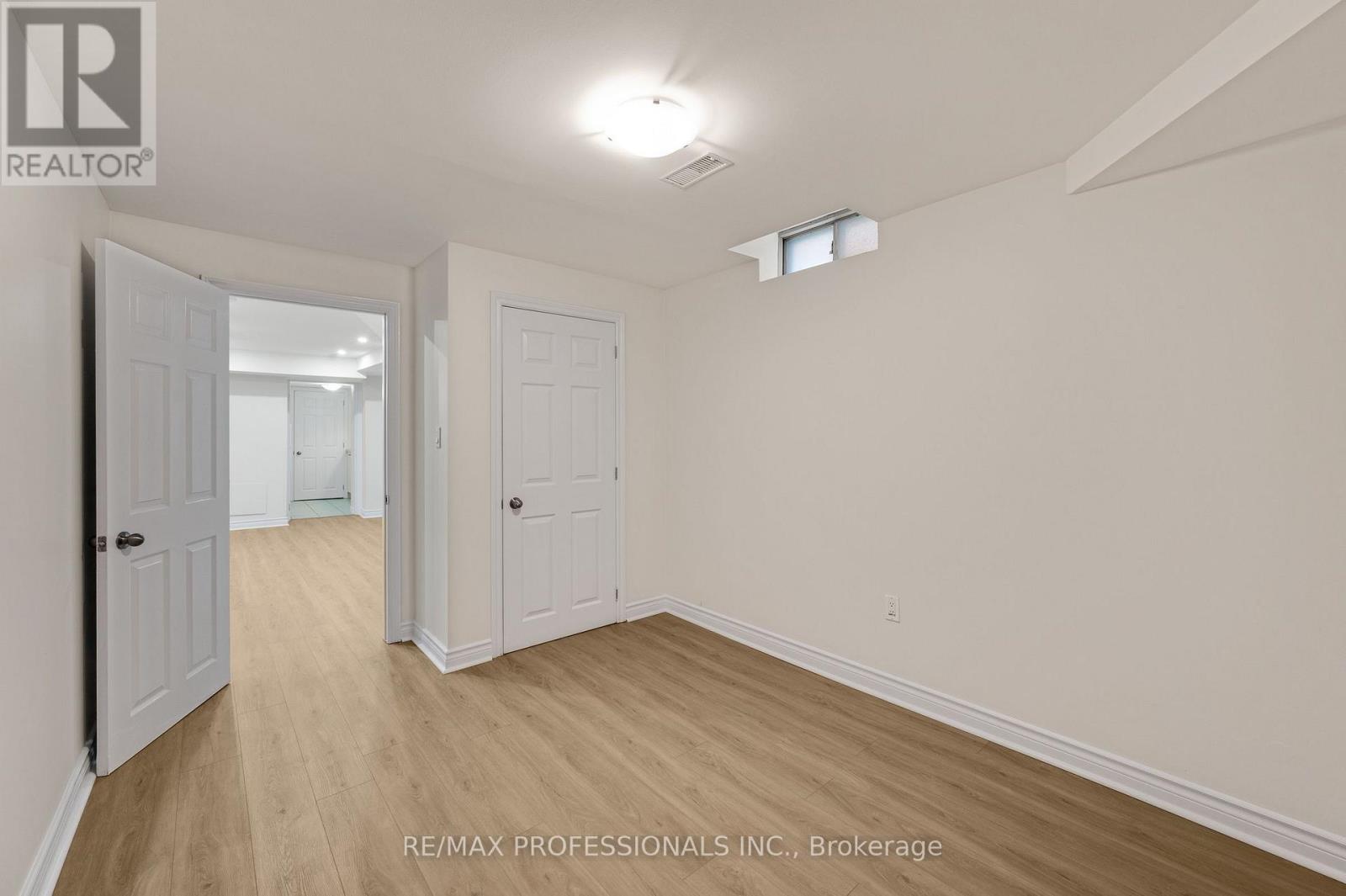 Bsmt - 2900 Tradewind Drive, Mississauga, Ontario  L5N 6L2 - Photo 15 - W13611108