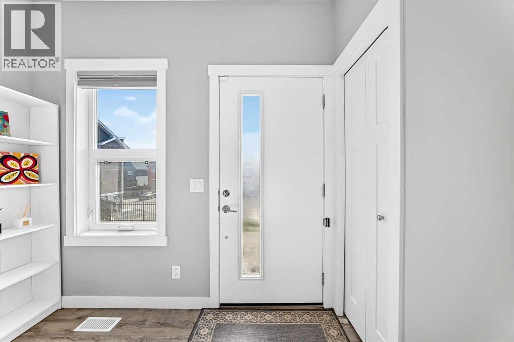 193 Livingston Common NE, Calgary, Alberta  T3P 1K1 - Photo 4 - A2326647