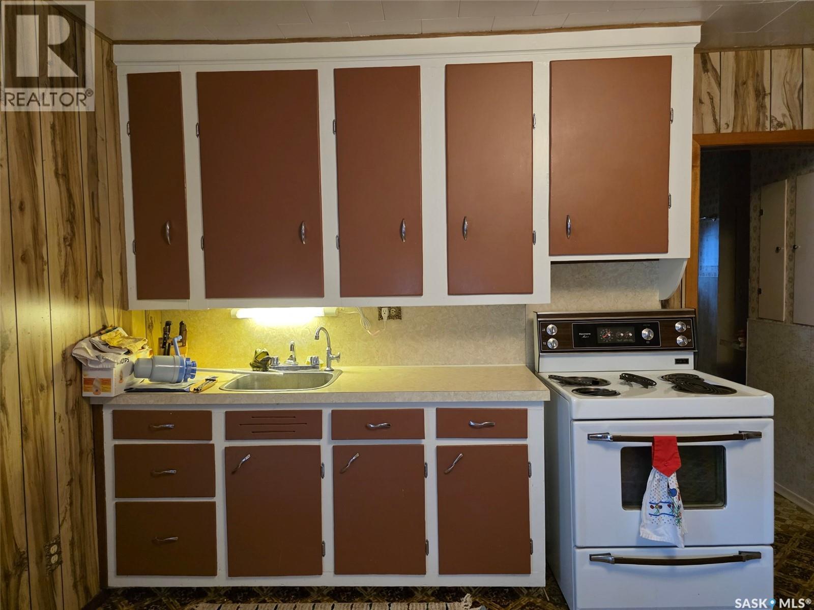529-533 Railway Avenue, Mankota Rm No. 45, Saskatchewan  S0H 2T0 - Photo 5 - SK043738