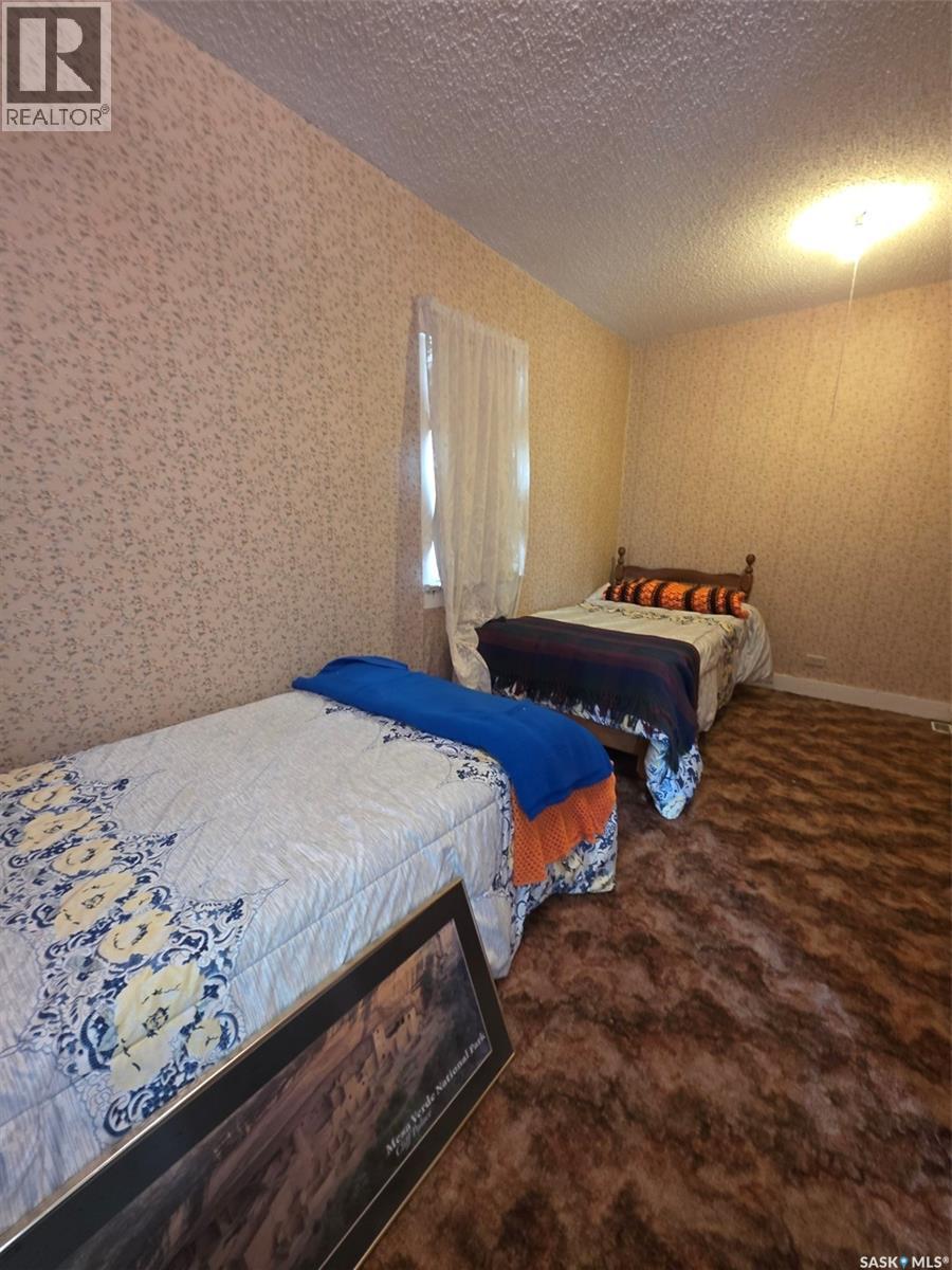 529-533 Railway Avenue, Mankota Rm No. 45, Saskatchewan  S0H 2T0 - Photo 6 - SK043738