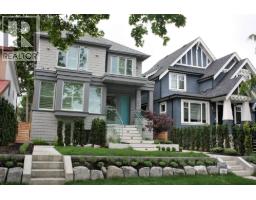 163 W 20TH STREET, Vancouver, British Columbia