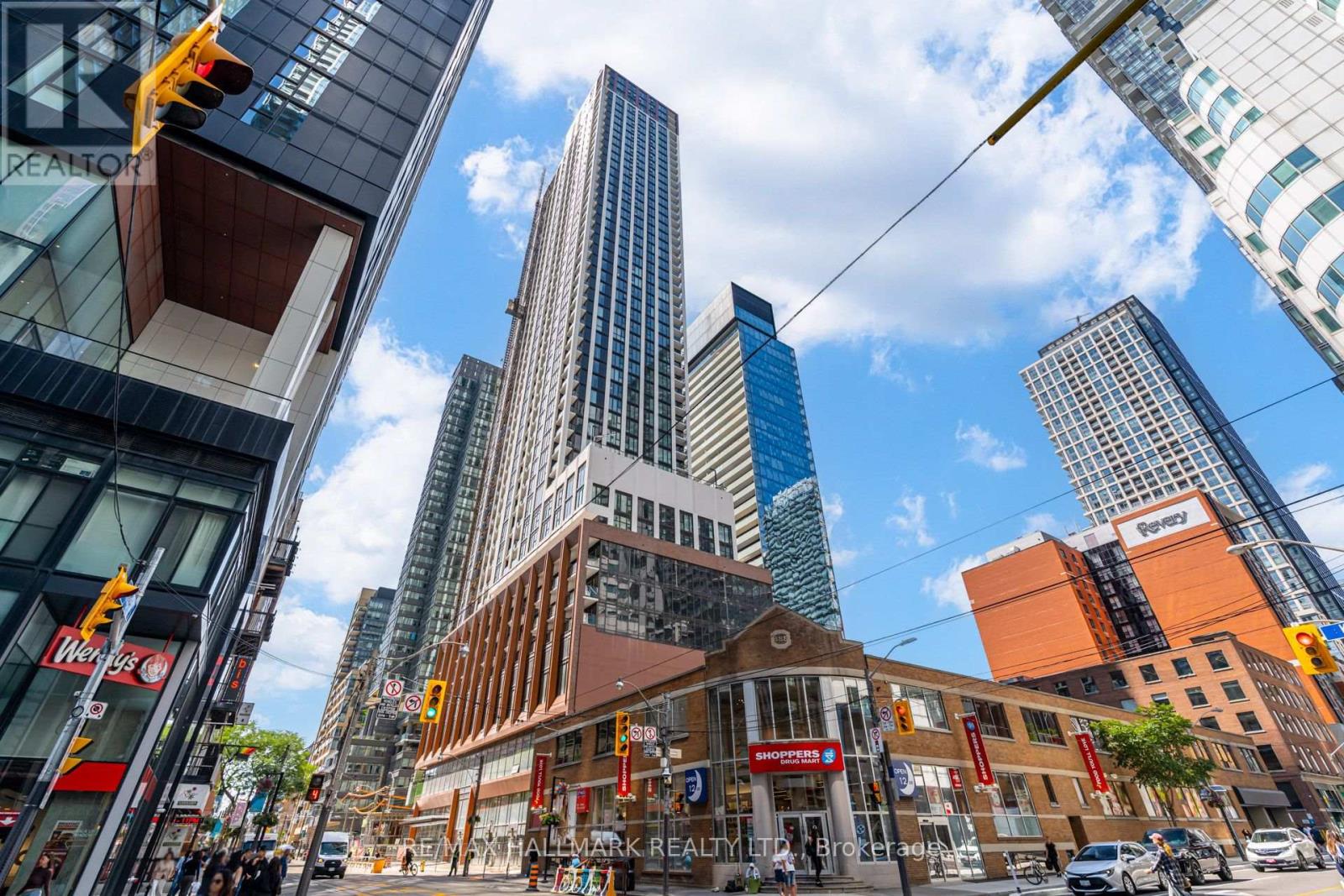 1701 - 400 King Street W, Toronto, Ontario  M5V 0X8 - Photo 2 - C13600034