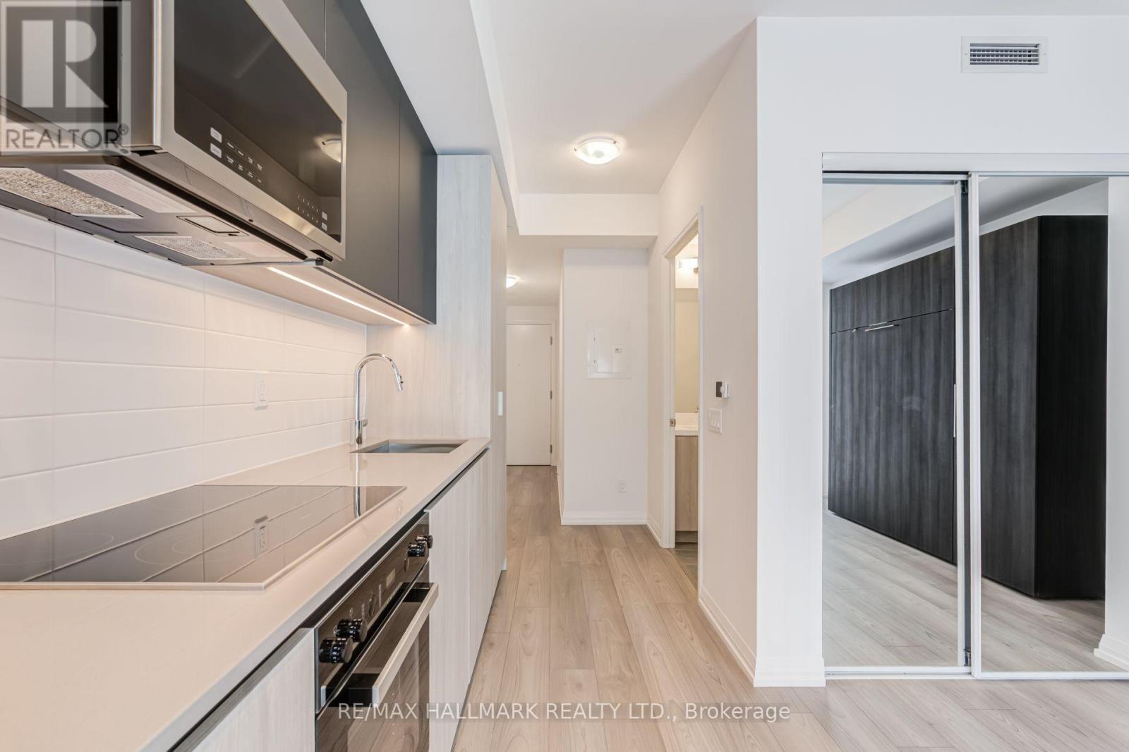 1701 - 400 King Street W, Toronto, Ontario  M5V 0X8 - Photo 15 - C13600034