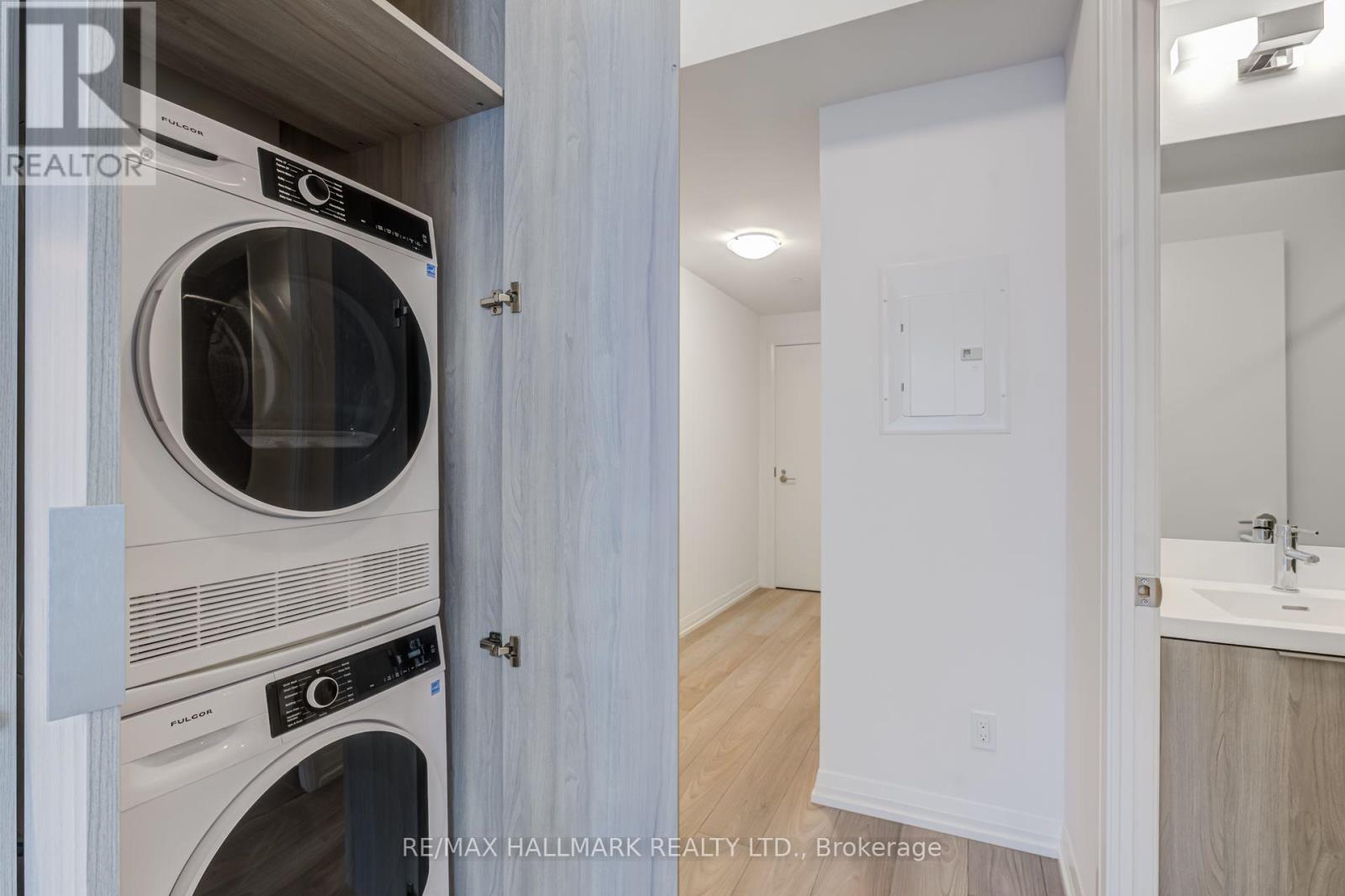 1701 - 400 King Street W, Toronto, Ontario  M5V 0X8 - Photo 9 - C13600034
