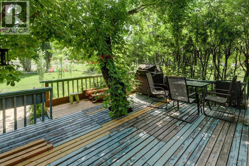 7624 34 Avenue NW, Calgary, Alberta  T3B 1N6 - Photo 4 - A2328715