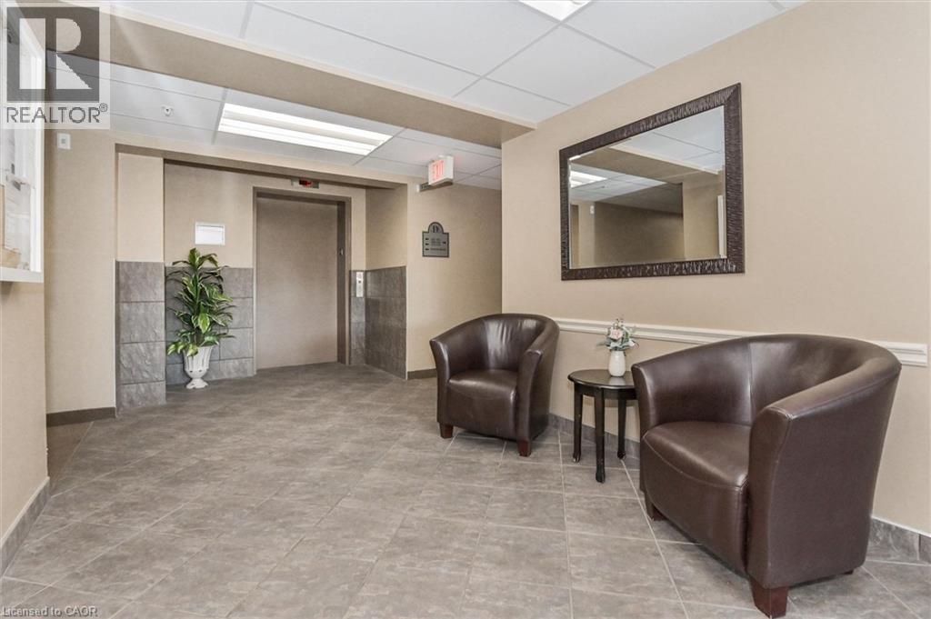 645 St David Street S Unit# 302, Fergus, Ontario  N1M 0A9 - Photo 3 - 40849040