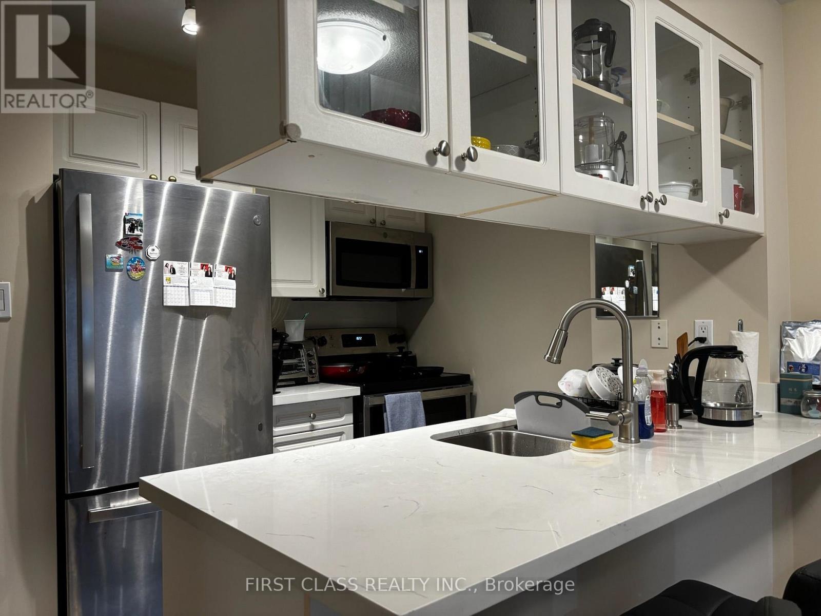 1001 - 887 Bay Street, Toronto, Ontario  M5S 3K4 - Photo 8 - C13611178