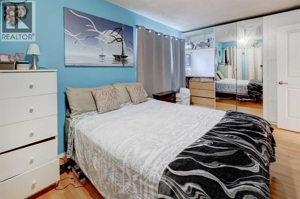 7622 34 Avenue Nw, Calgary, Alberta  T3B 1N6 - Photo 18 - A2328714