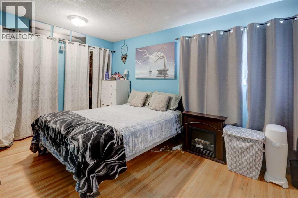 7622 34 Avenue Nw, Calgary, Alberta  T3B 1N6 - Photo 17 - A2328714