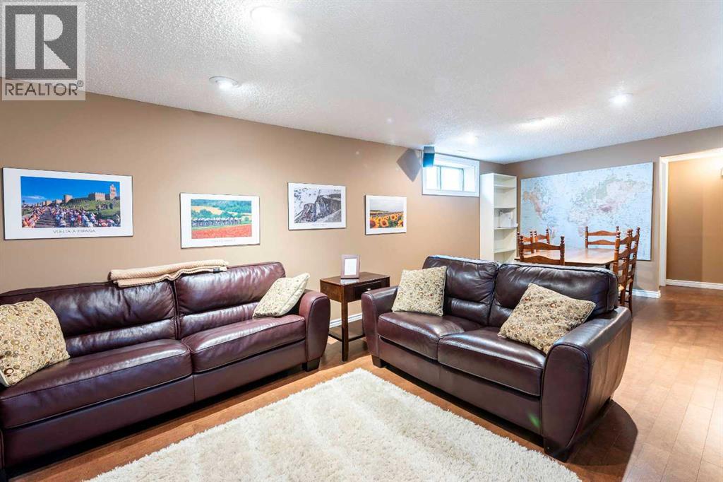 19 Maxwell Avenue, Red Deer, Alberta  T4R 1P3 - Photo 26 - A2315959