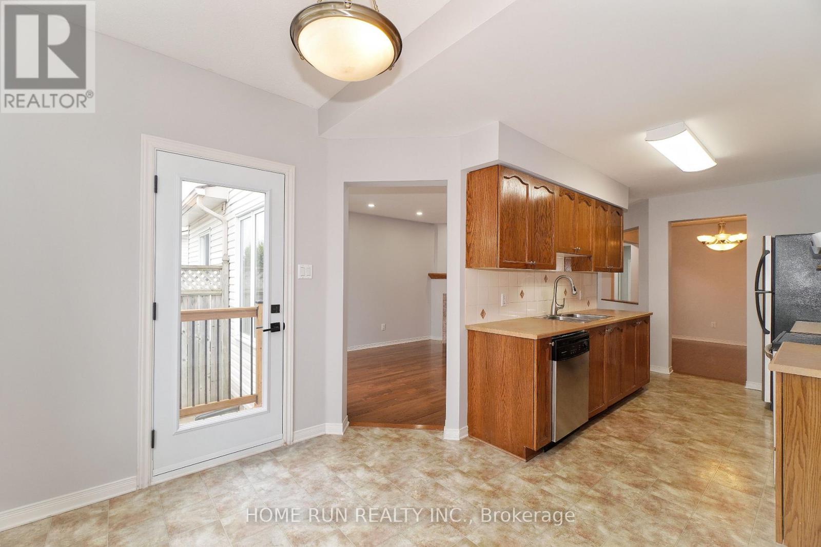 85 Palmadeo Drive, Ottawa, Ontario  K2J 4Z4 - Photo 19 - X13611184
