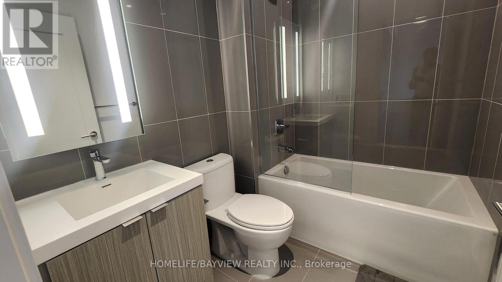 2704 - 575 Bloor Street E, Toronto, Ontario  M4W 0B2 - Photo 13 - C13611236