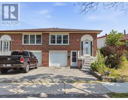 269 TIMBERBANK BOULEVARD, Toronto, Ontario