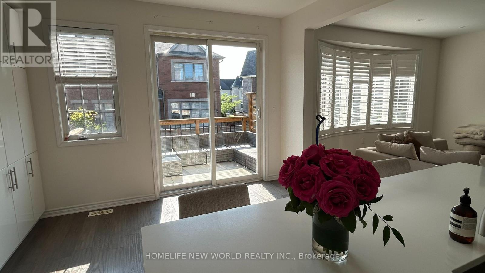 46 Major Crescent, Aurora, Ontario  L4G 0X5 - Photo 16 - N13611190