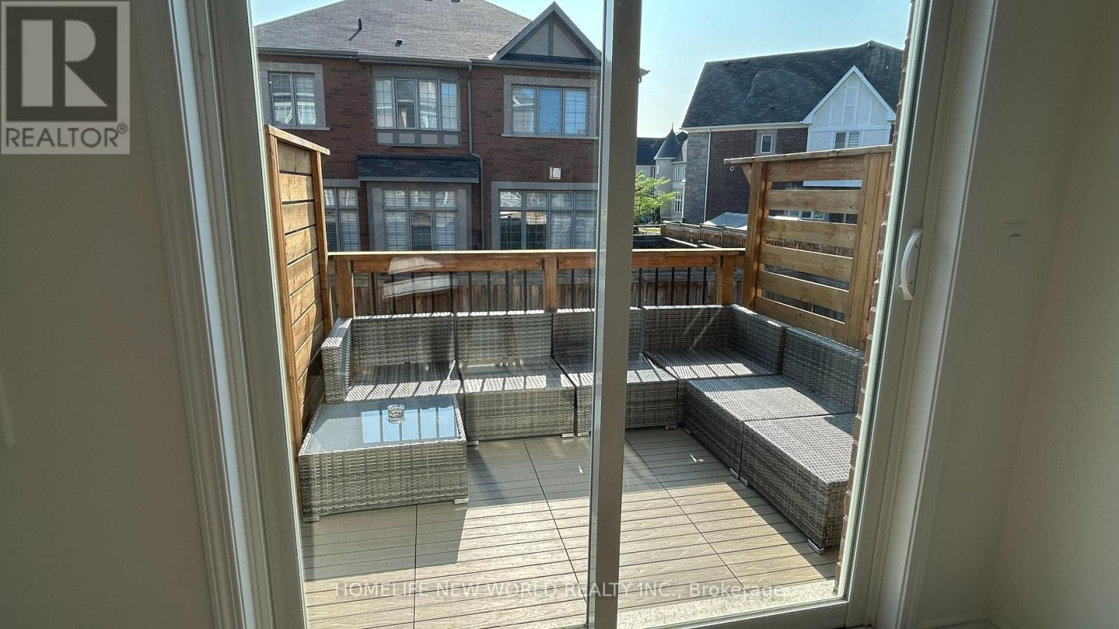 46 Major Crescent, Aurora, Ontario  L4G 0X5 - Photo 17 - N13611190