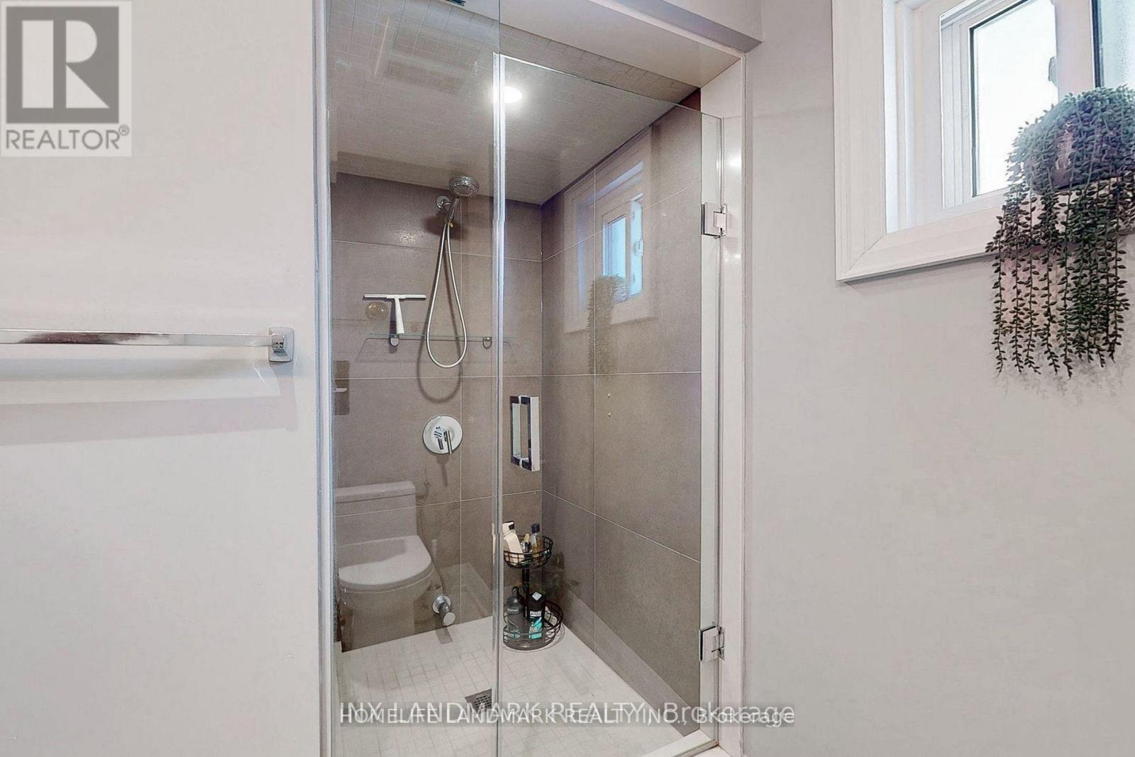37 Justus Drive, Richmond Hill, Ontario  L4C 9Z8 - Photo 25 - N13611224