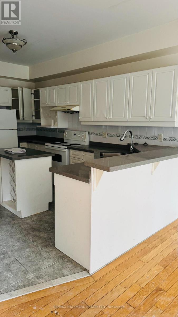 47 Futura Avenue, Richmond Hill, Ontario  L4S 1S8 - Photo 4 - N13611226