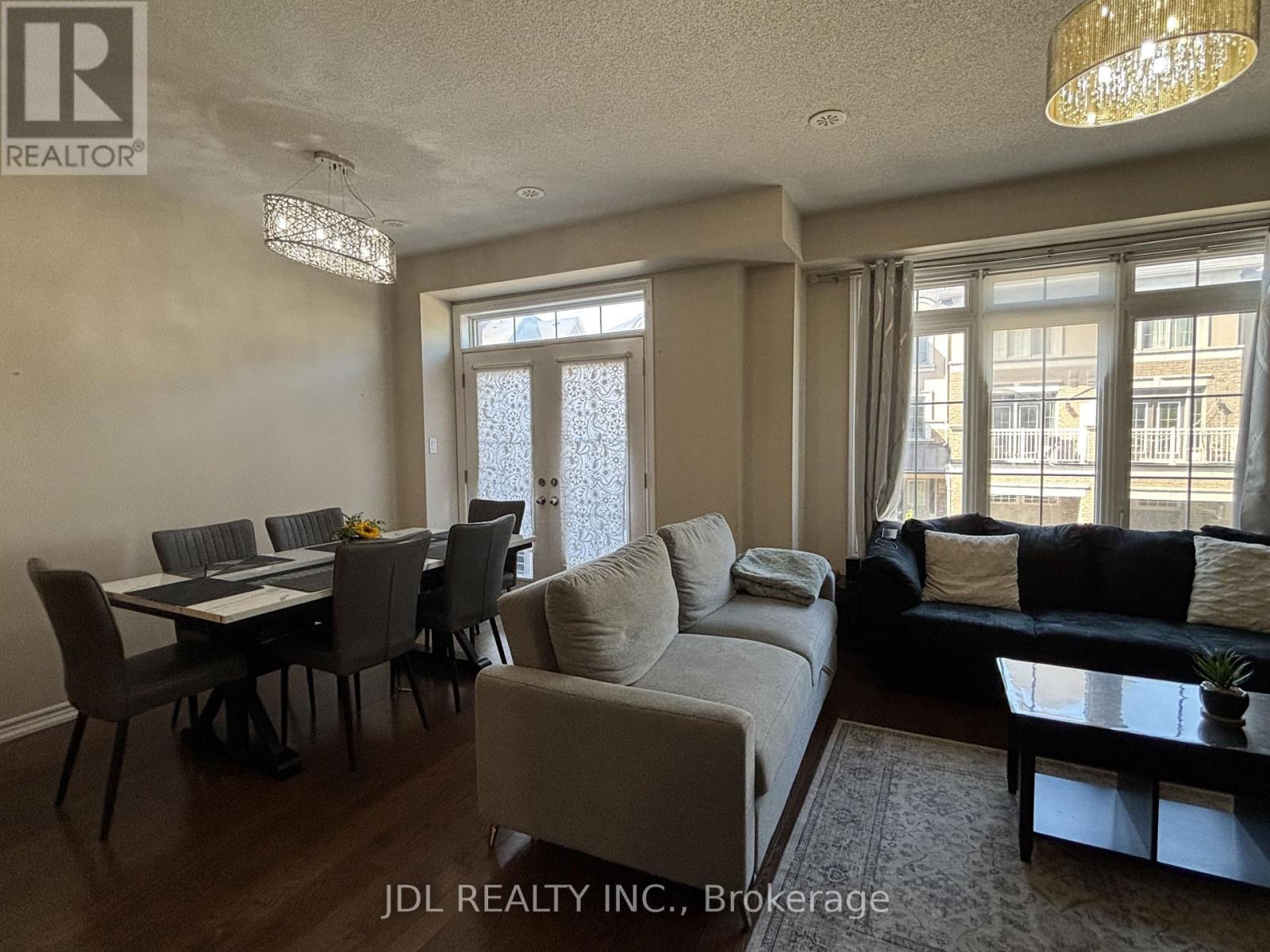 33 - 2435 Greenwich Drive, Oakville, Ontario  L6M 0S4 - Photo 5 - W13611194