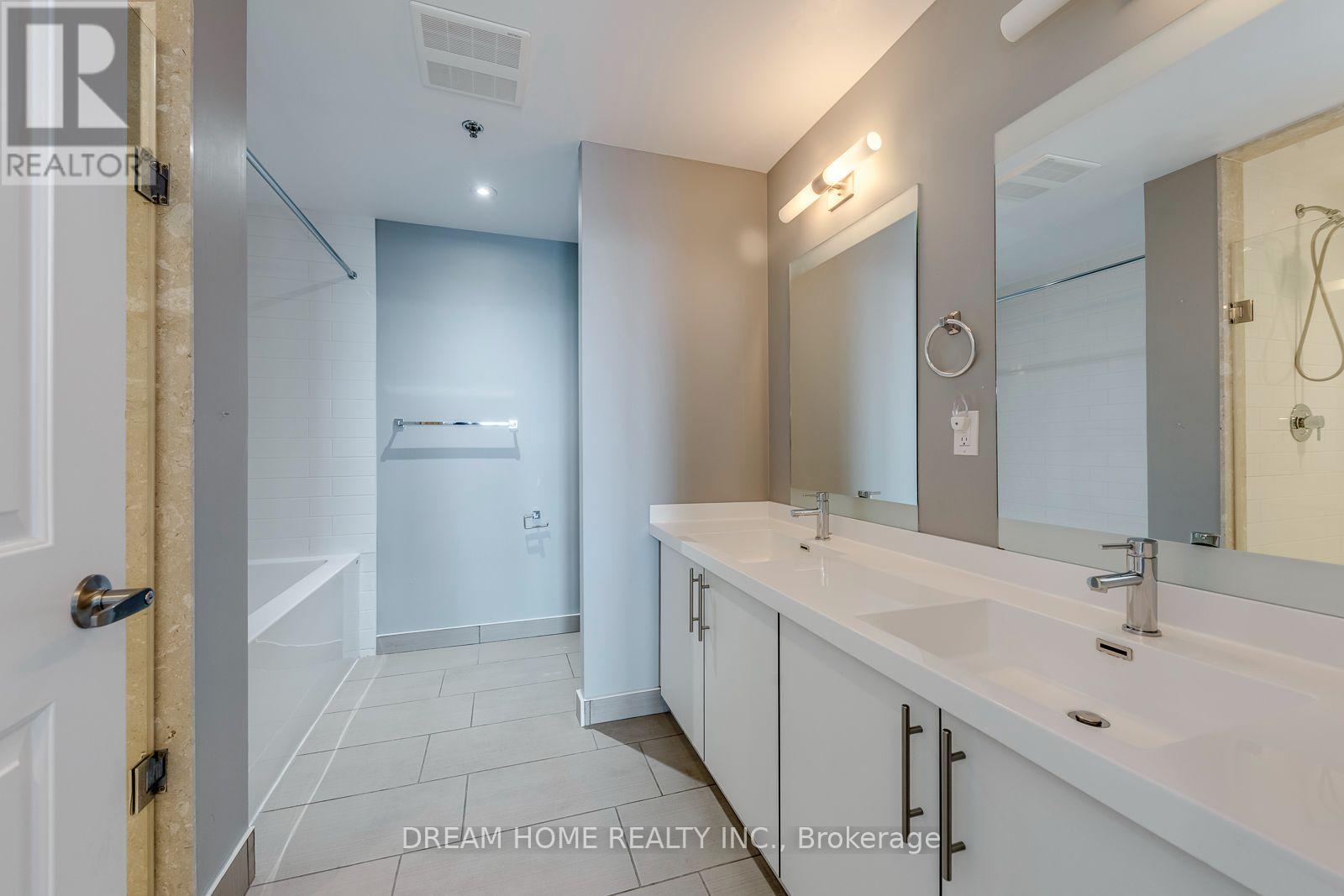 1609 - 55 Speers Road, Oakville, Ontario  L6K 0H9 - Photo 11 - W13611220